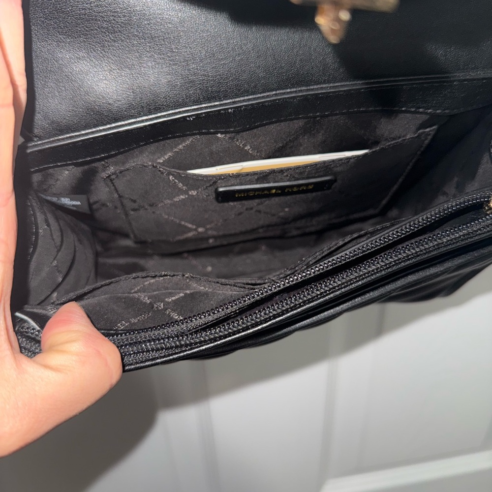 Michael Kors Black Quilted Shoulder Bag - Picture 5 of 8